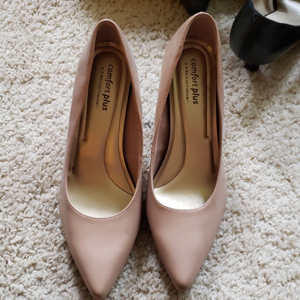 ⭐⭐CLOSET CLEAN OUT Patent Heels